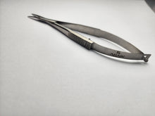 Cargar imagen en el visor de la galería, Profesional Nail Scissors